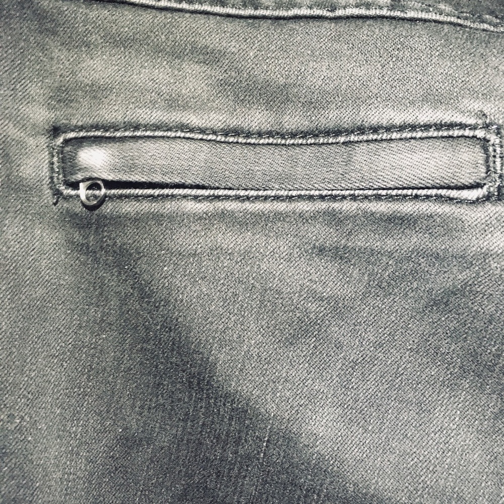 GUESS Jeans - Picture 3 of 6